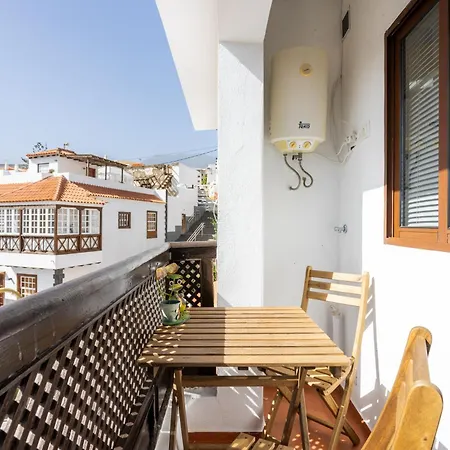 Ek El Risco アパート カンデラリア